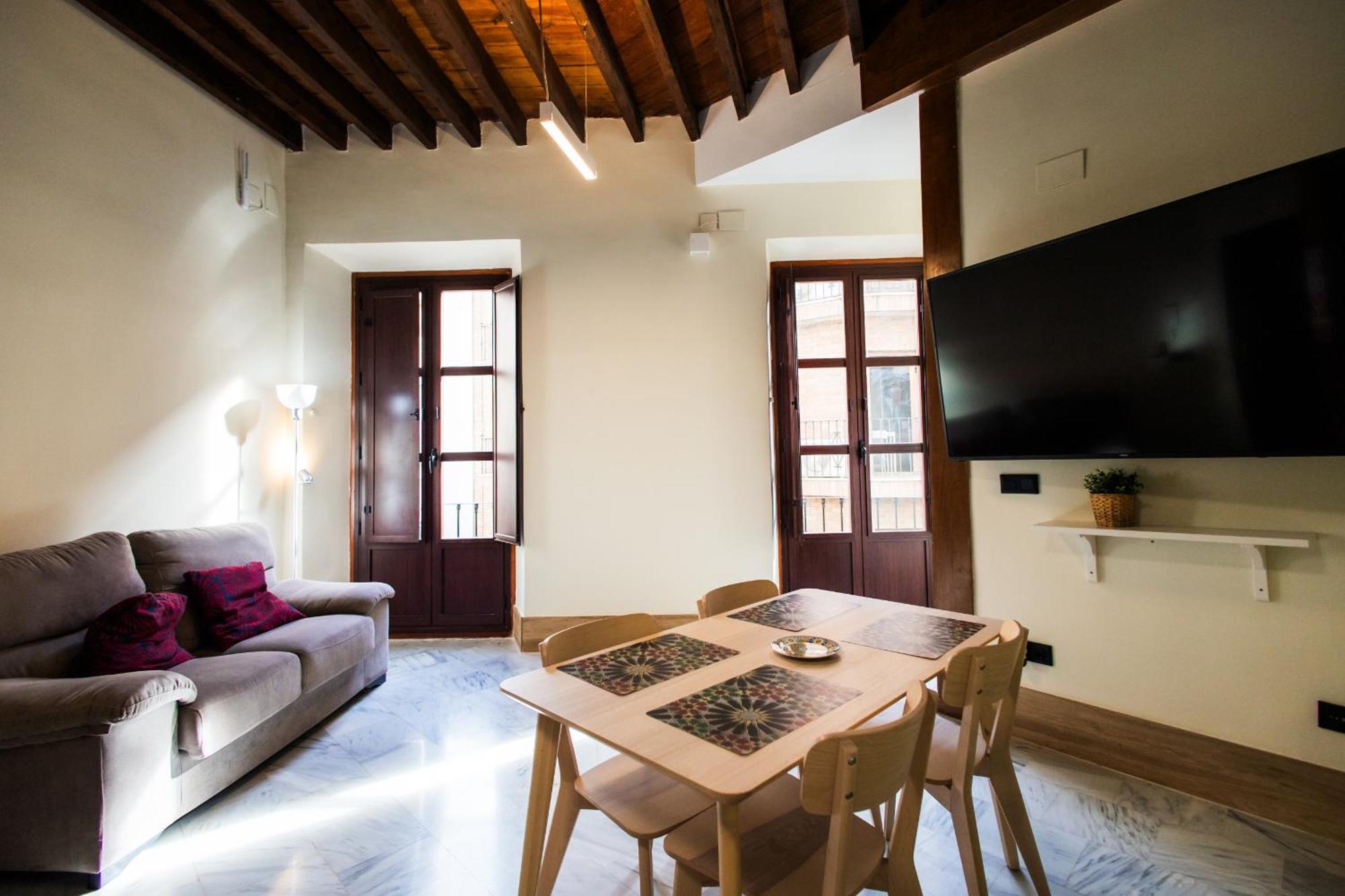 Apartamentos Reyes Catolicos Гранада Екстериор снимка