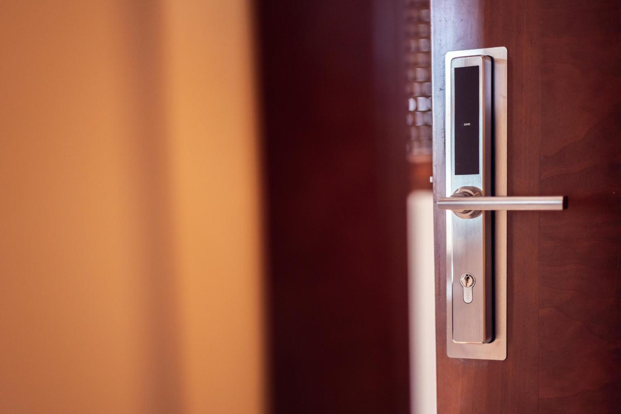 Apartamentos Reyes Catolicos Гранада Екстериор снимка