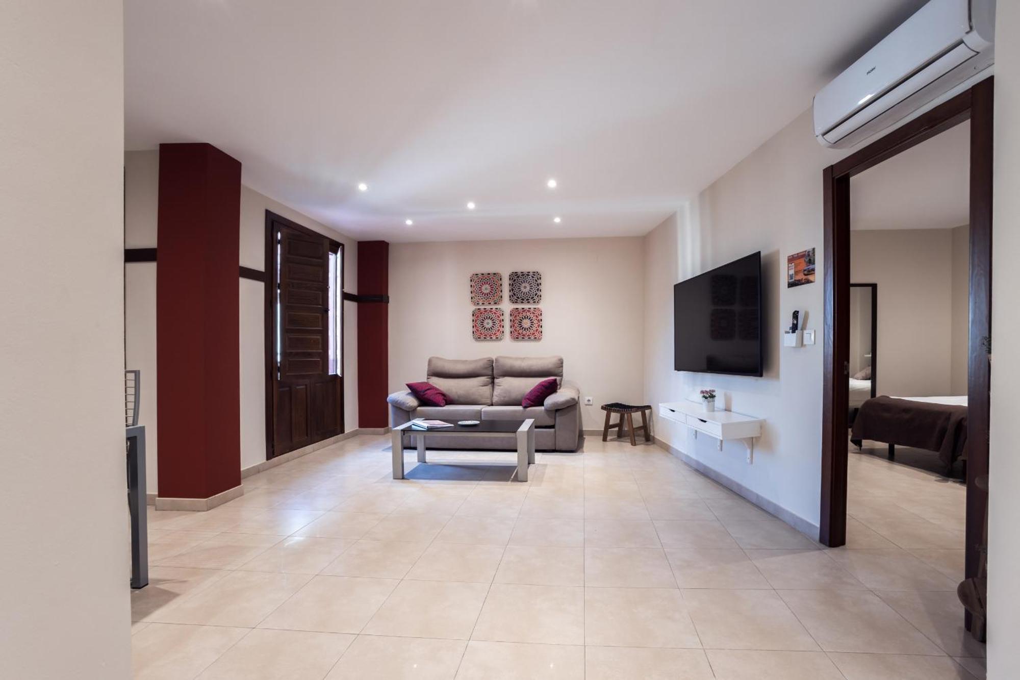 Apartamentos Reyes Catolicos Гранада Екстериор снимка